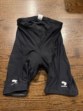 Bellwether Men’s Black Cycling Shorts large padded
